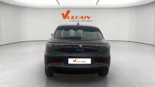 Alfa Romeo Tonale 1.5 hybrid 130 ch tct7 — photo 9