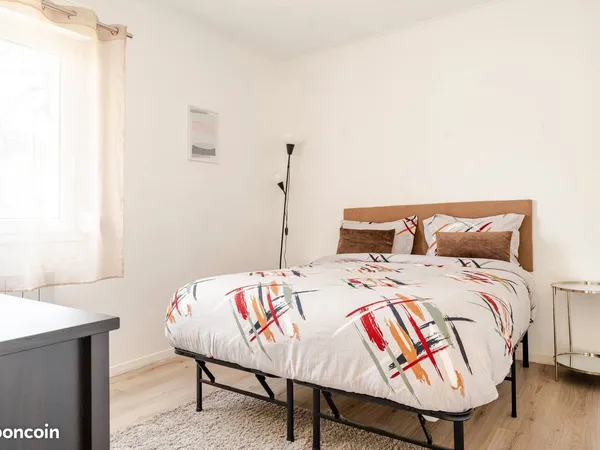 Colocation - Chambre meublée