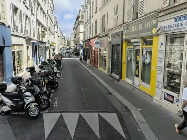Boutique 2 pièces 25 m²