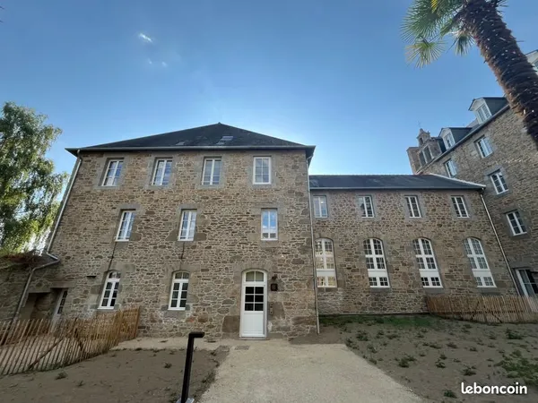 Studio 1 pièce 29 m²