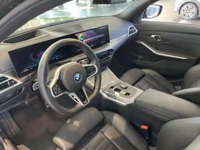 Bmw Serie 3 série 3 touring 330ea 292ch m sport — photo 4