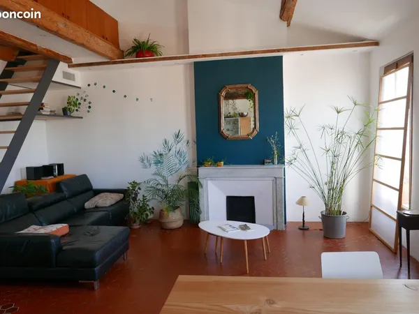 T4 de 103 m² rénové climatisé avec le charme de l'ancien - Appartement traversant + superbes vues - 