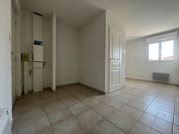 Local professionnel 2 pièces 38 m²
