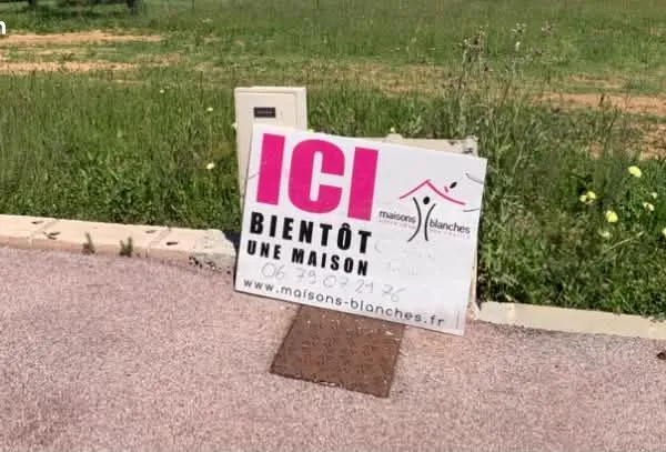 Terrain 420 m² Brignoles