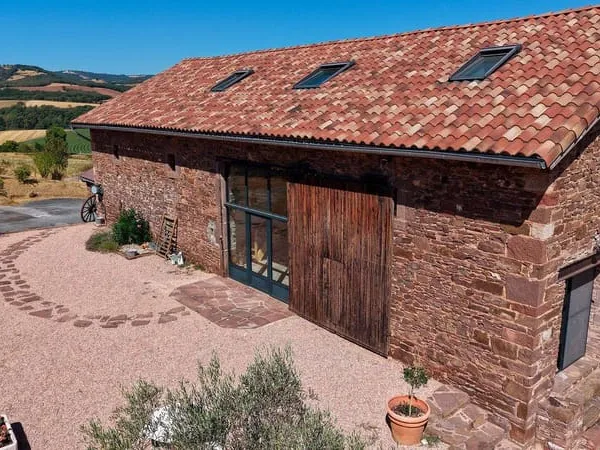 Maison 5 pièces 252 m²