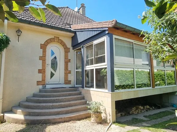 Maison 4 pièces 175 m²