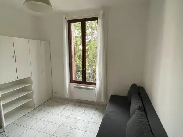 Studio meublé 20 m² - Neuilly-sur-Marne