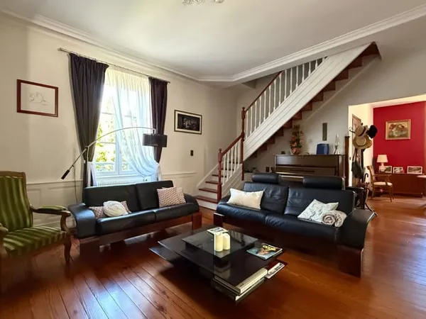 Appartement 6 pièces 115 m²