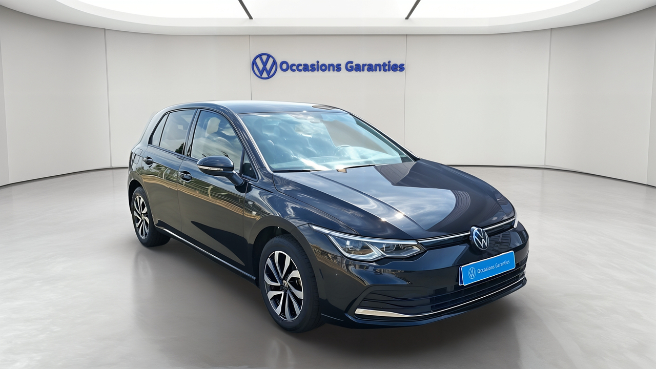 Volkswagen Golf 1.0 eTSI OPF 110 DSG7 — photo 7