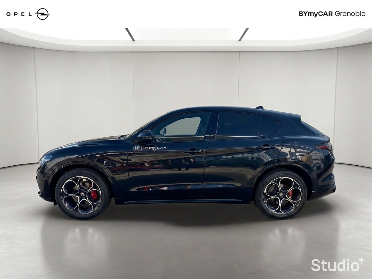 Alfa Romeo Stelvio 2.2 160 ch AT8 — photo 2