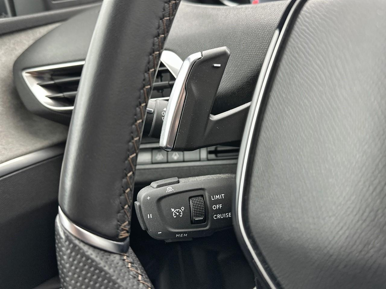 Peugeot 3008 puretech 130ch s&s eat8 gt — photo 20