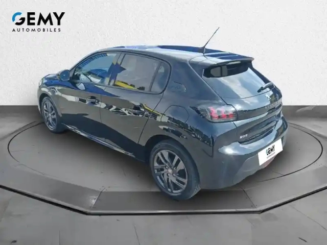 Peugeot 208 puretech 100 s&amp;s bvm6 — photo 7