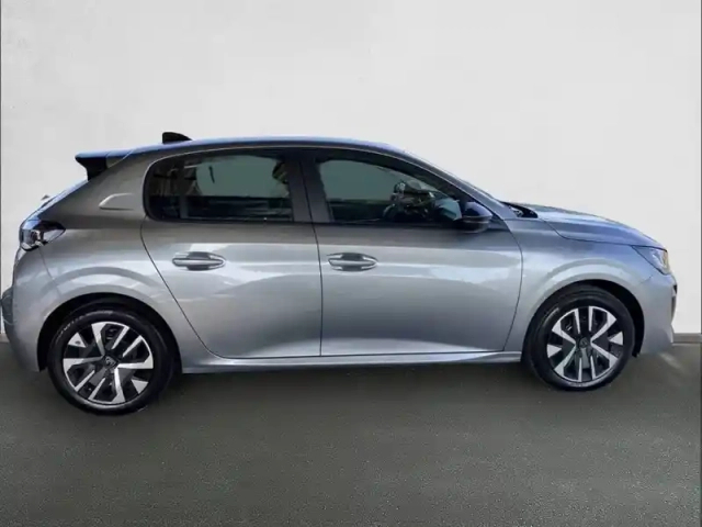 Peugeot 208 hybrid 110 ch e-dcs6 — photo 32