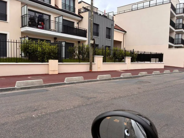 Parking 24 m²