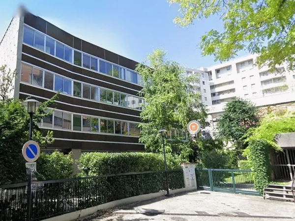 Bureaux 120 m²