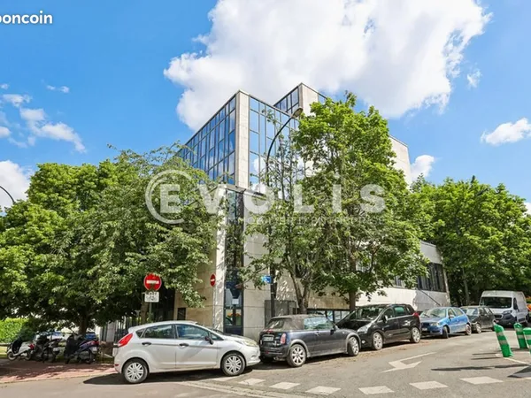 Bureau 286 m²