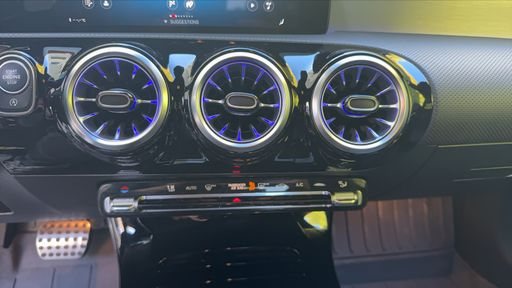 Mercedes Classe CLA 220 d 190 8G-DCT - AMG Line – 2022 – 65038 km – Diesel – Boîte Automatique — photo 18