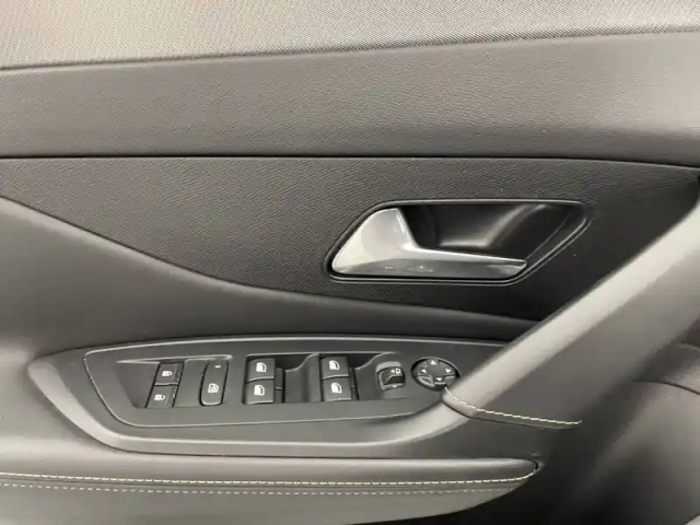Peugeot 308 puretech 130ch s&amp;s eat8 — photo 34