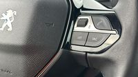 Peugeot 2008 1.2 PureTech 130ch S&S Style EAT8 — photo 18