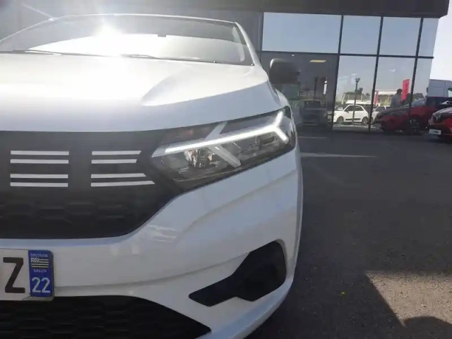 Dacia Sandero sce 65 — photo 25