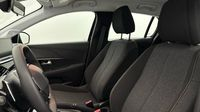 Peugeot 208 1.2 Hybrid 110ch Style e-DCS6 — photo 12