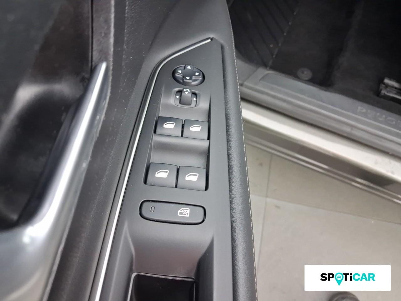 Peugeot 3008 1.2 puretech 130ch e6.c allure s&s — photo 18