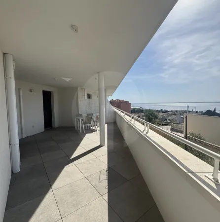 Appartement 4 pièces 82 m²