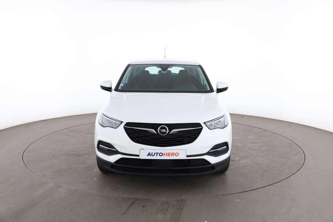Opel Grandland X 1.2 Turbo Auto — photo 8