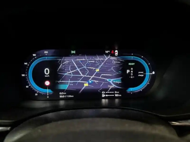 Volvo Xc60 t6 recharge awd 253 ch + 145 ch geartronic 8 ultimate style dark — photo 10