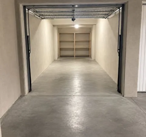Vend grand garage