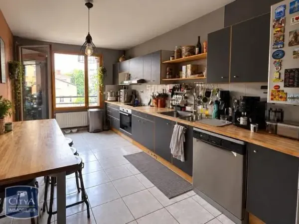 Appartement 5 pièces 128 m²