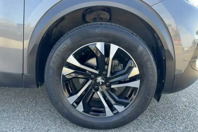 Peugeot 2008 puretech 130 s&amp;s eat8 — photo 29
