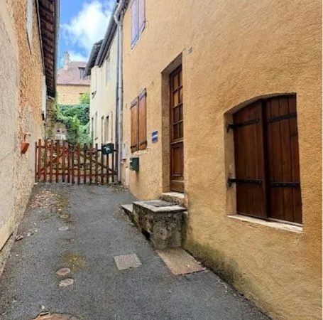 Maison de ville 40 m² - Centre historique de Sarlat-la-Canéda - Investissement locatif