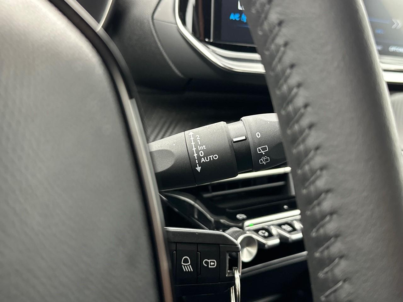 Peugeot 2008 100 s&s bvm6 style — photo 20