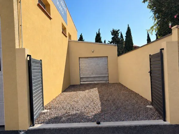 Local / dépôt 37 m² avec cour privative 41 m² - Nissan-lez-Enserune