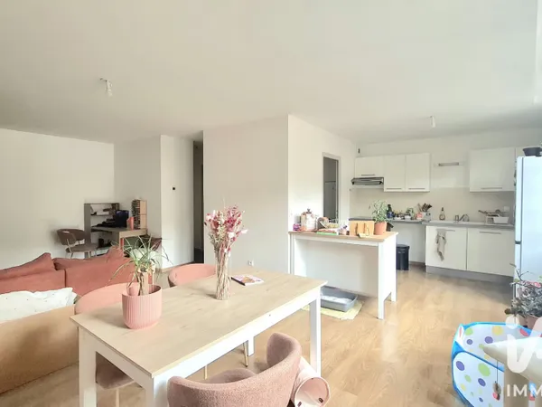 Appartement 2 pièces 67 m²