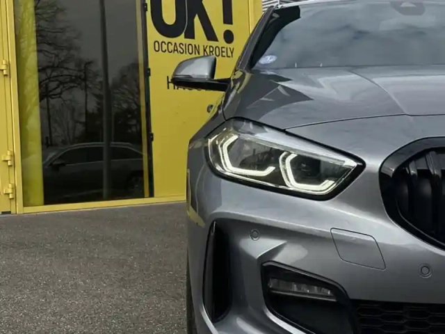 Bmw Serie 1 118 i m sport 1.5 136 ch avec — photo 13