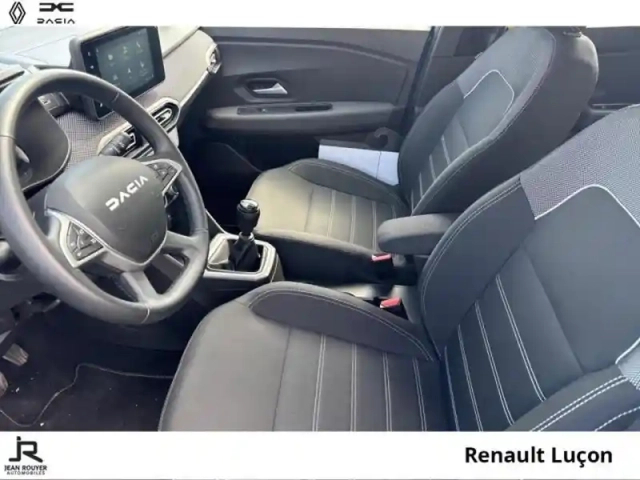 Dacia Sandero 1.0 tce 90ch journey — photo 3