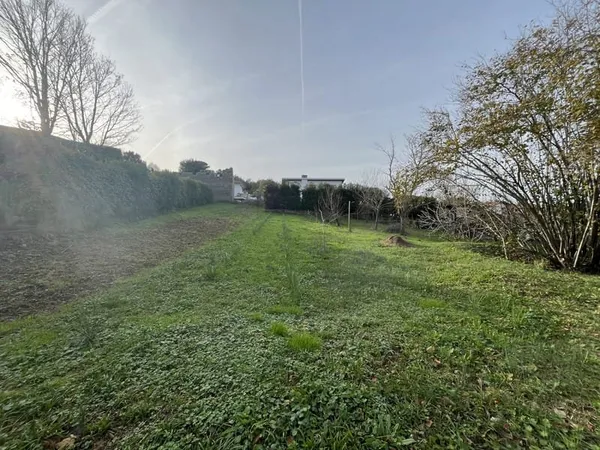 Anglet Saint-Jean : Terrain constructible de 420m2