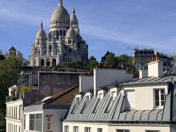 Sous-Loue appartement avec vue imprenable sur Montmartre - 33m²