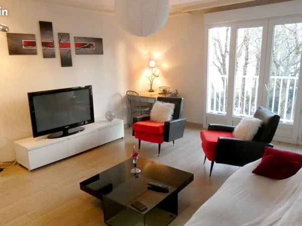 Chambre meublée en colocation Vannes Gare - 439 CC - parking + fibre