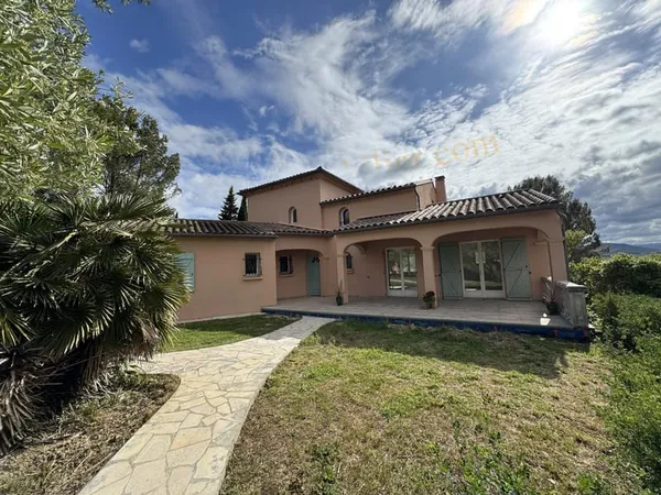Villa avec vue Pyrénées et grand jardin