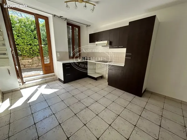 Maison de village 3 pièces 83 m²