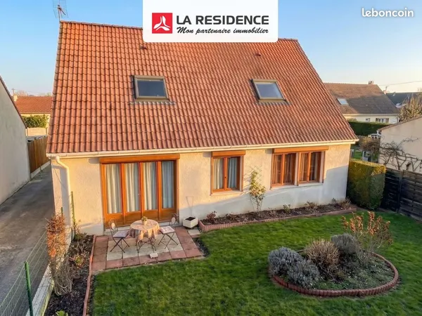 Maison de 8 pièces