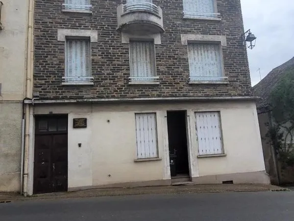 200 m² ALLASSAC