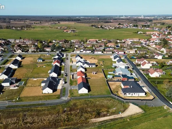 Terrain 933 m² Le Poinconnet