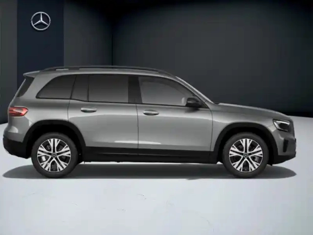 Mercedes Glb 200 d progressive line — photo 6
