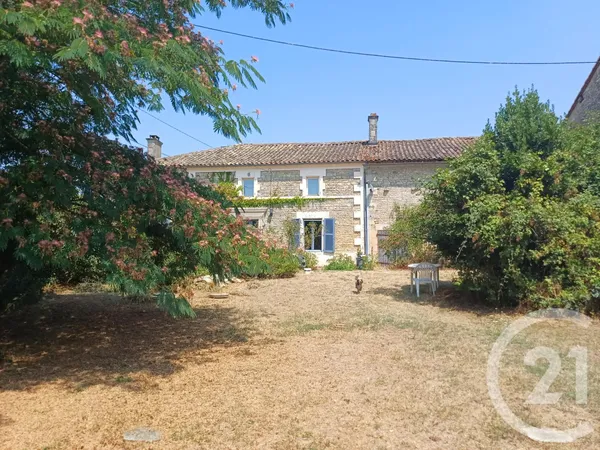 Maison 6 pièces 331 m²
