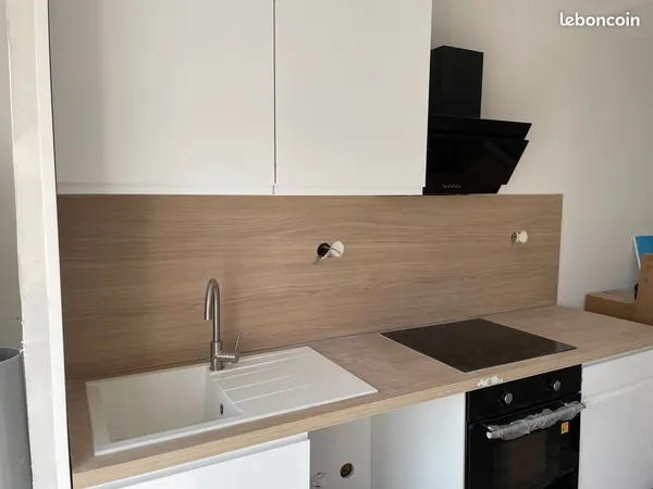 T2 entièrement rénové à neuf - jardin privatif 100m2
