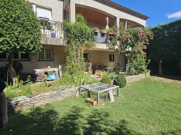TOURNON SUR RHONE, maison familiale T4 avec jardin et garage